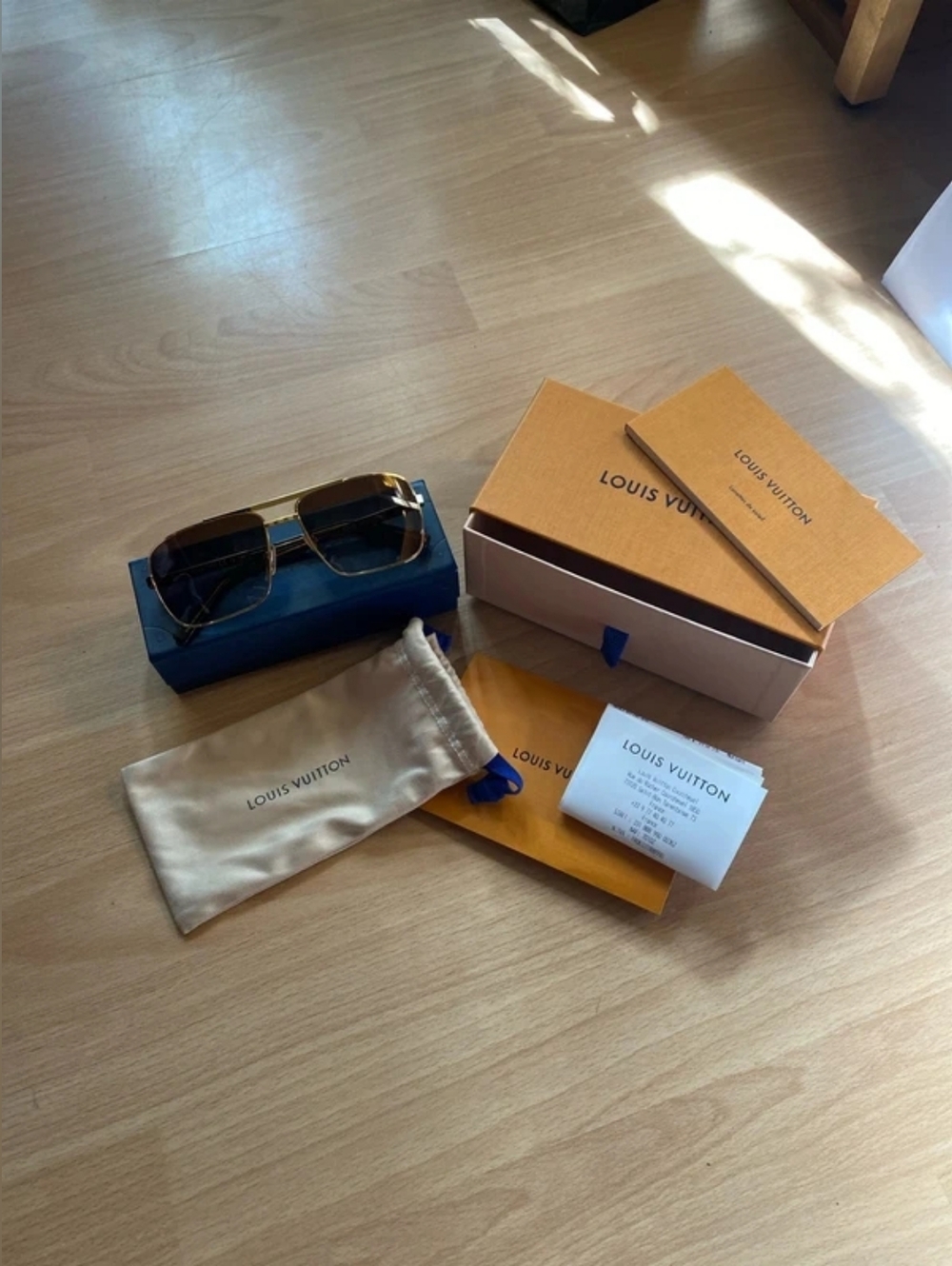 Louis Vuitton Attitude Sunglasses - Picture 2 of 16